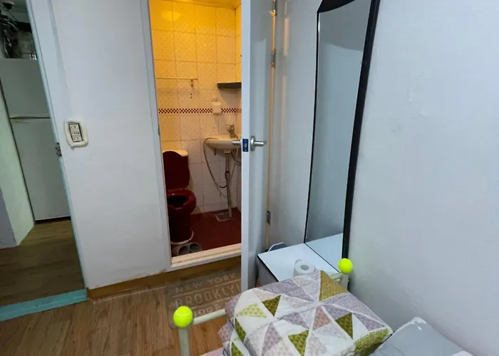 Couette-café Korean Traditional Experience With Breakfast And Dinner Provided